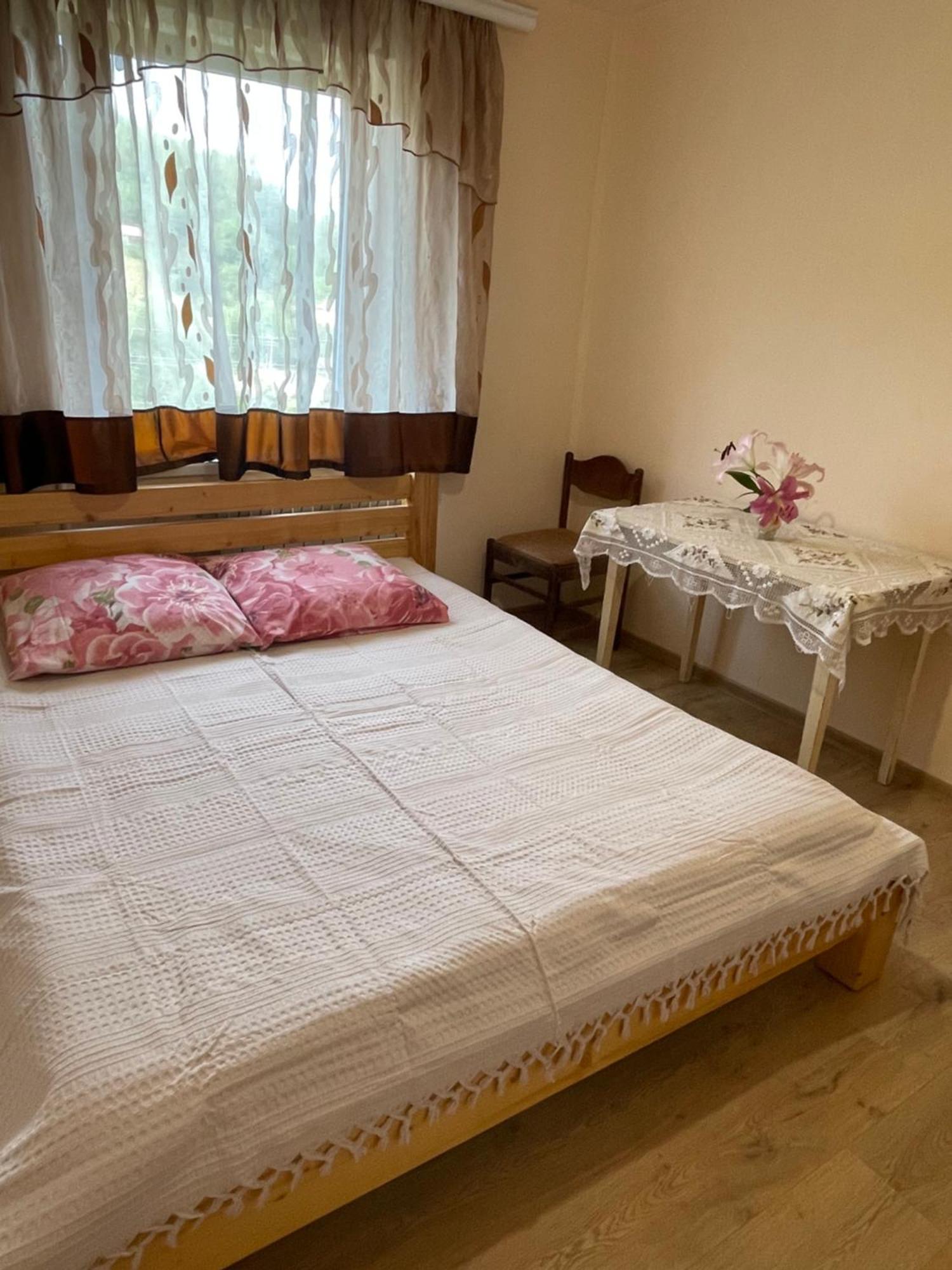 Zabava Apartment ยาเรมชา ภายนอก รูปภาพ