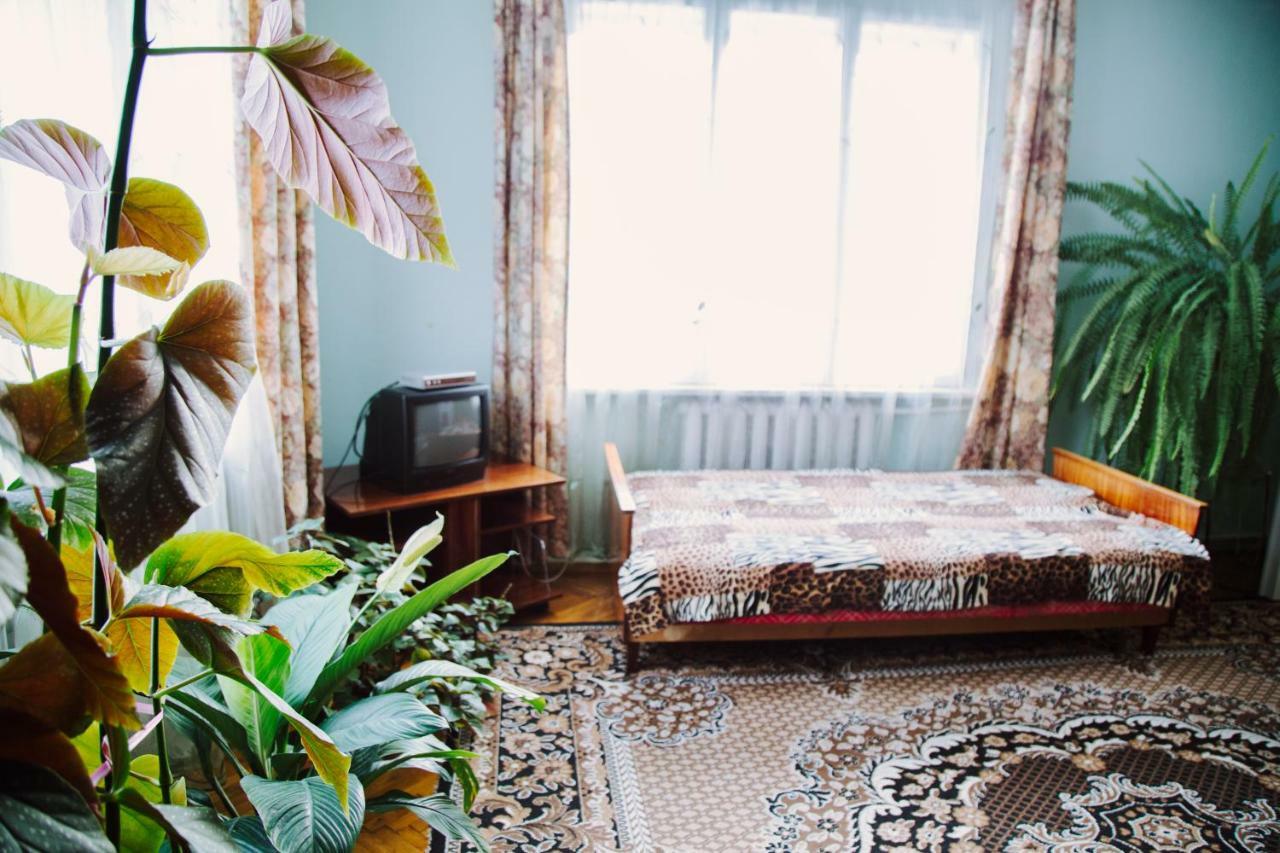 Zabava Apartment ยาเรมชา ภายนอก รูปภาพ